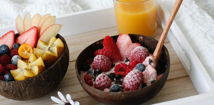 cereal-in-bed-2