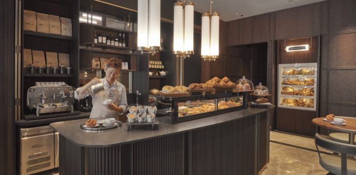 pullman-singapore-hill-street_grab-go_hr-2