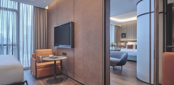 pullman-singapore-hill-street_executive-suite-connecting-3-2