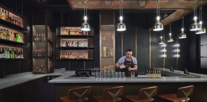 pullman-singapore-hill-street_moga-bar-counter-3-2