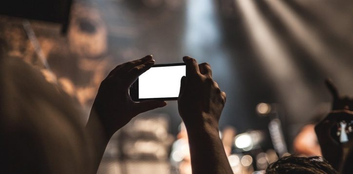 smartphone-407108_1280-2